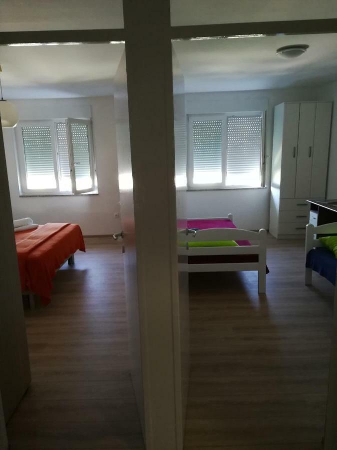 Apartman Tonika พูลา ภายนอก รูปภาพ