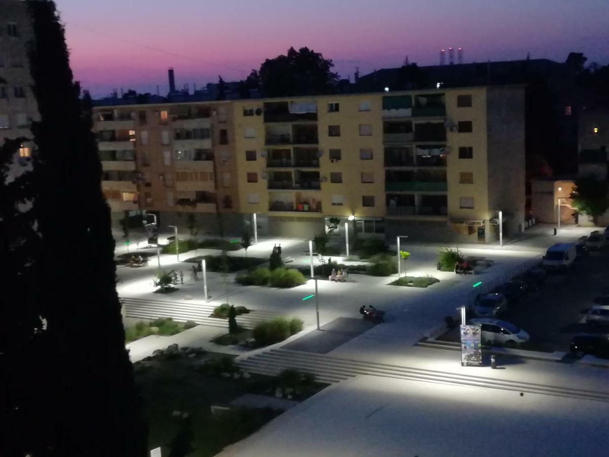 Apartman Tonika พูลา ภายนอก รูปภาพ